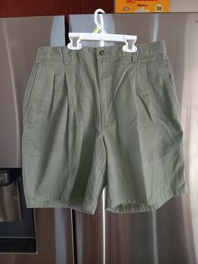 David Taylor Olive Green Men's Pants Size 34